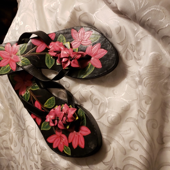 🧜‍♀️🌹Gorgeous Susan Mango🌹 - Picture 4 of 9